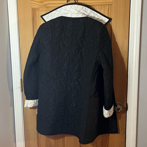 Vintage Black And White Quilted Women's Reversible Coat - Picture 14 of 16